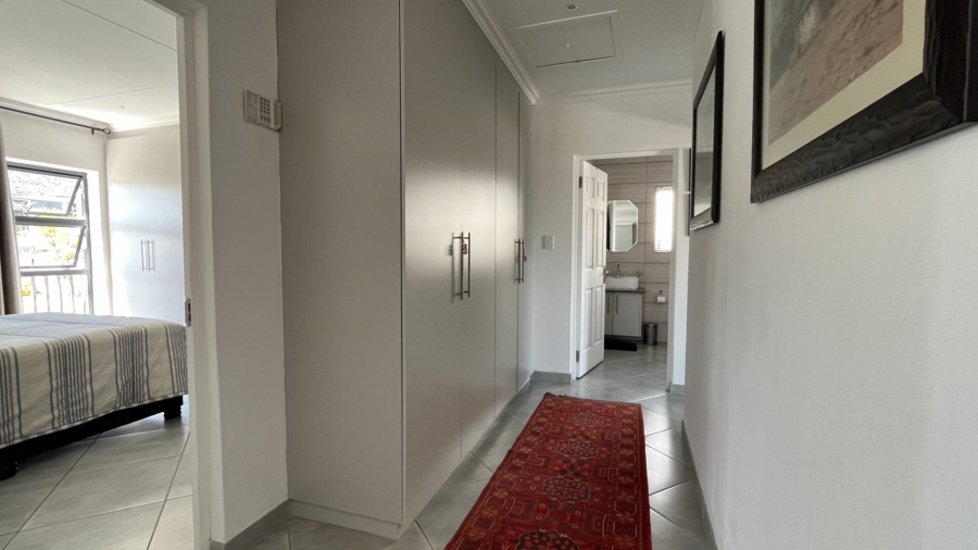 2 Bedroom Property for Sale in Reebok Western Cape